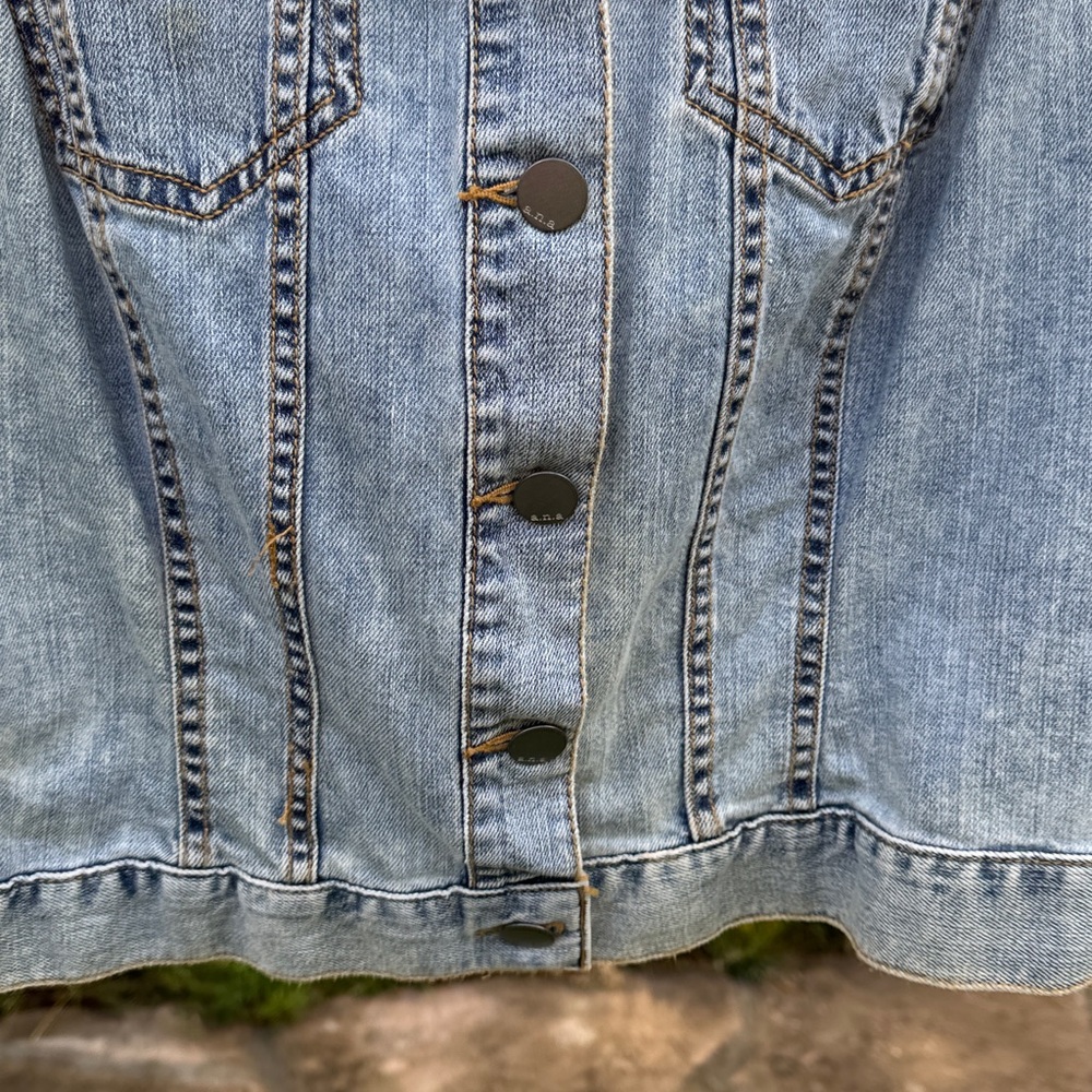 🩷 A.N.A. - ADORABLE Lt. Wash Crop Denim Vest! 99% Cotton + 1% Spandex; Sz. XL - Picture 7 of 10